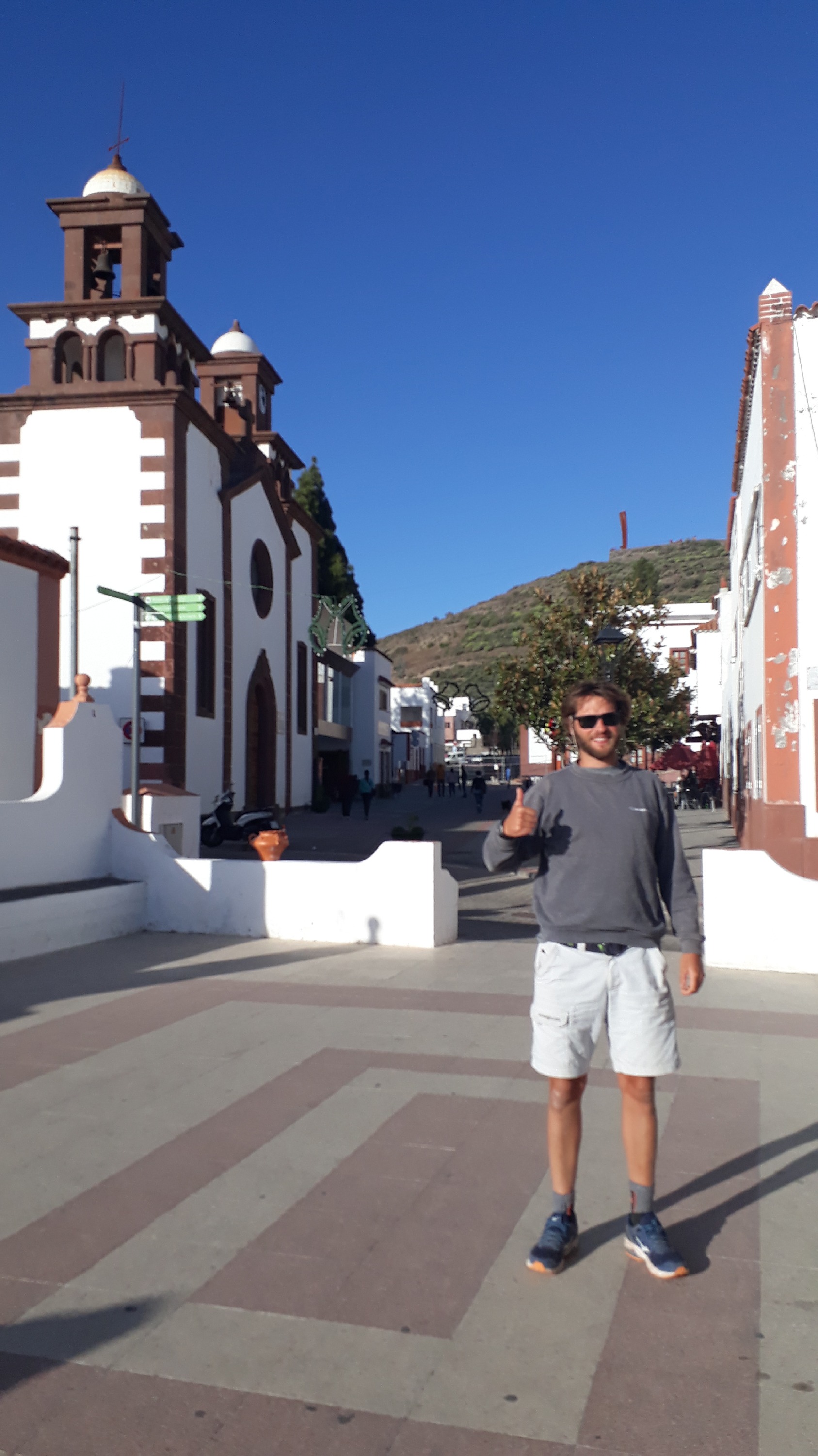 Breakfast at Artenara